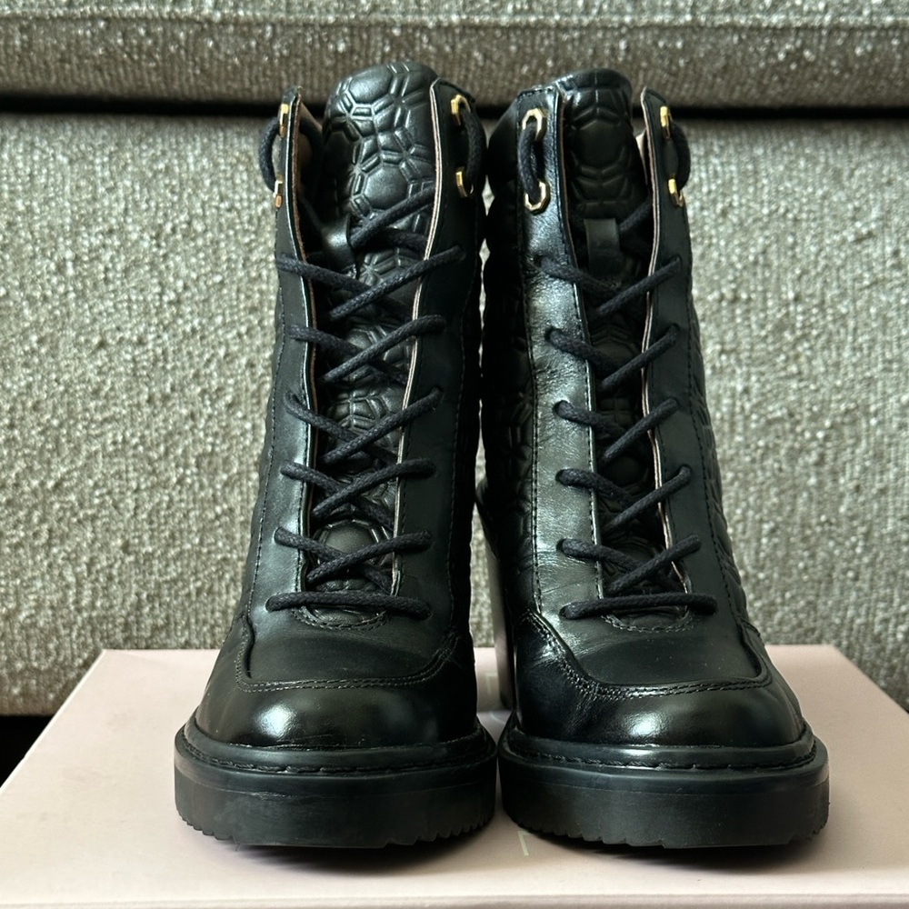 Louise et Cie Black Lace Up Vamba Boots W7.5 black